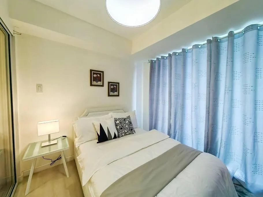 Apartment 1Br Condotel Azure Urban Resort Near Airport - 14F #Az03 Manila