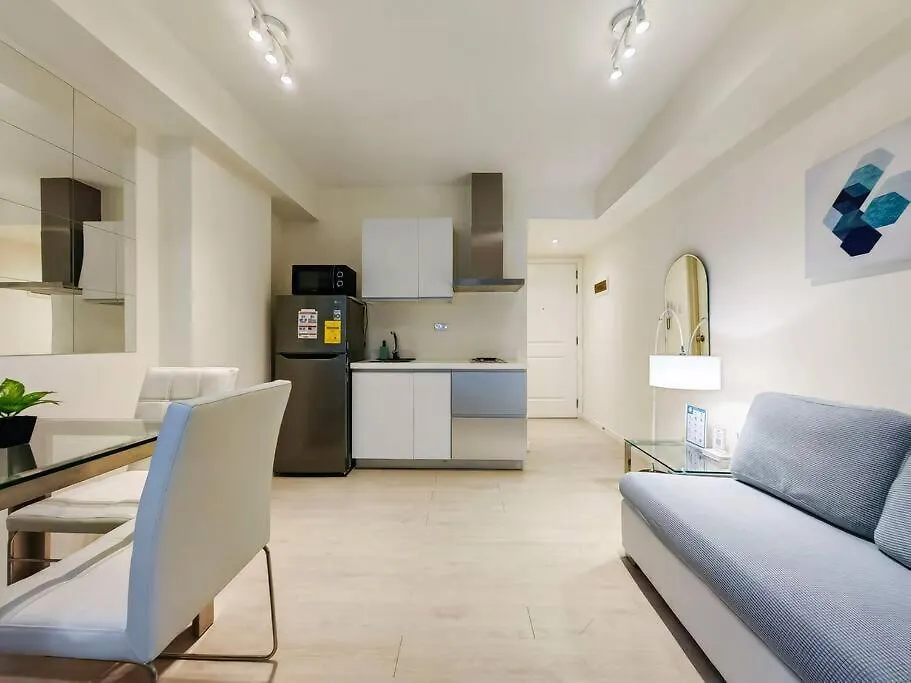 1Br Condotel Azure Urban Resort Near Airport - 14F #Az03 Manila Philippines